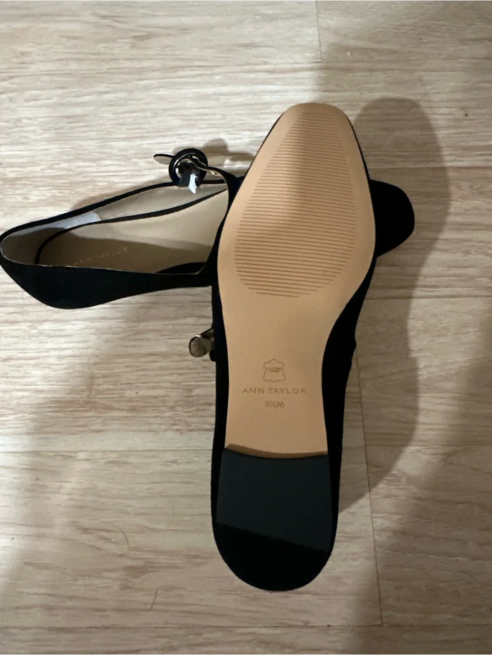Ann Taylor  Black Suede Mary Jane Flats